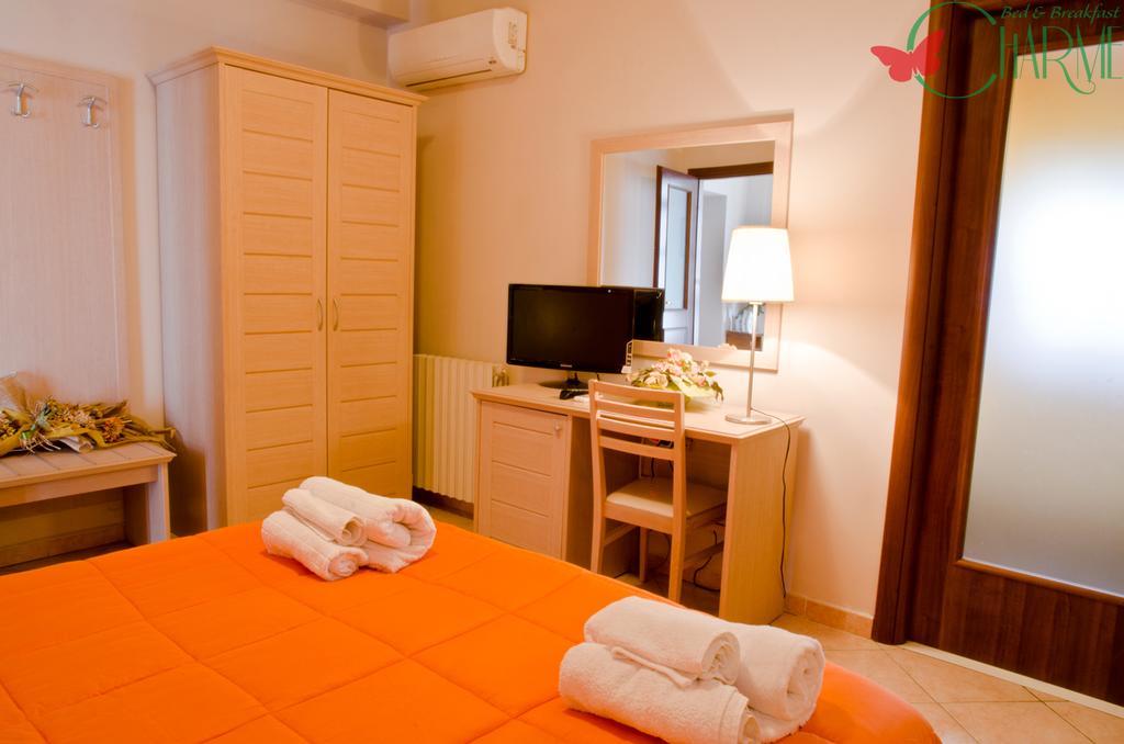 סורה B&B Charme חדר תמונה