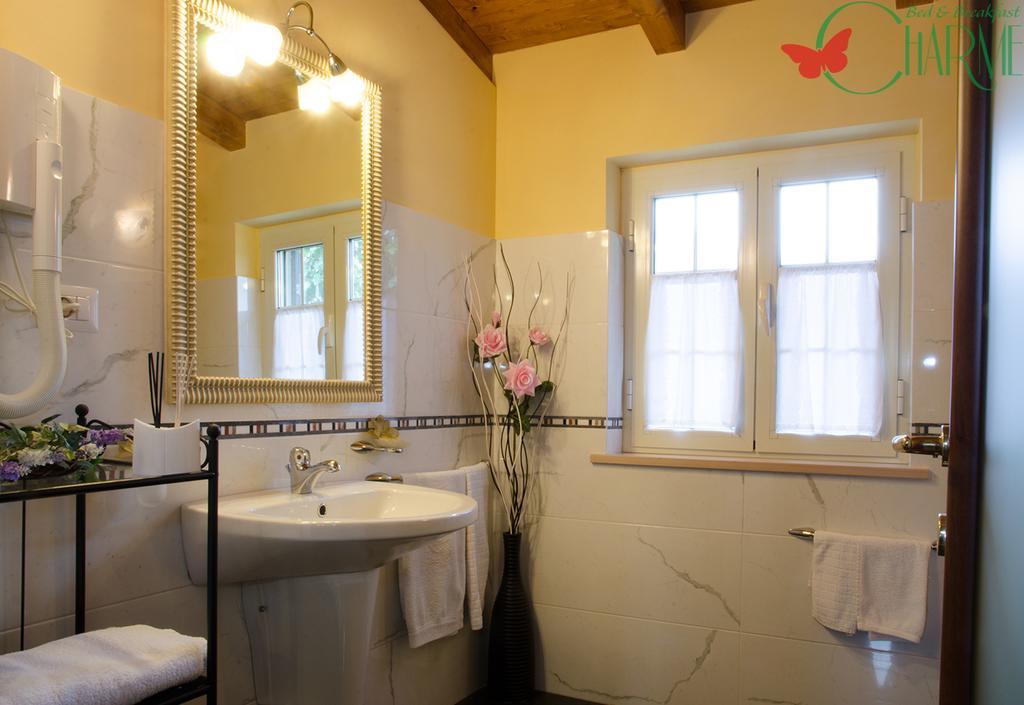 סורה B&B Charme חדר תמונה