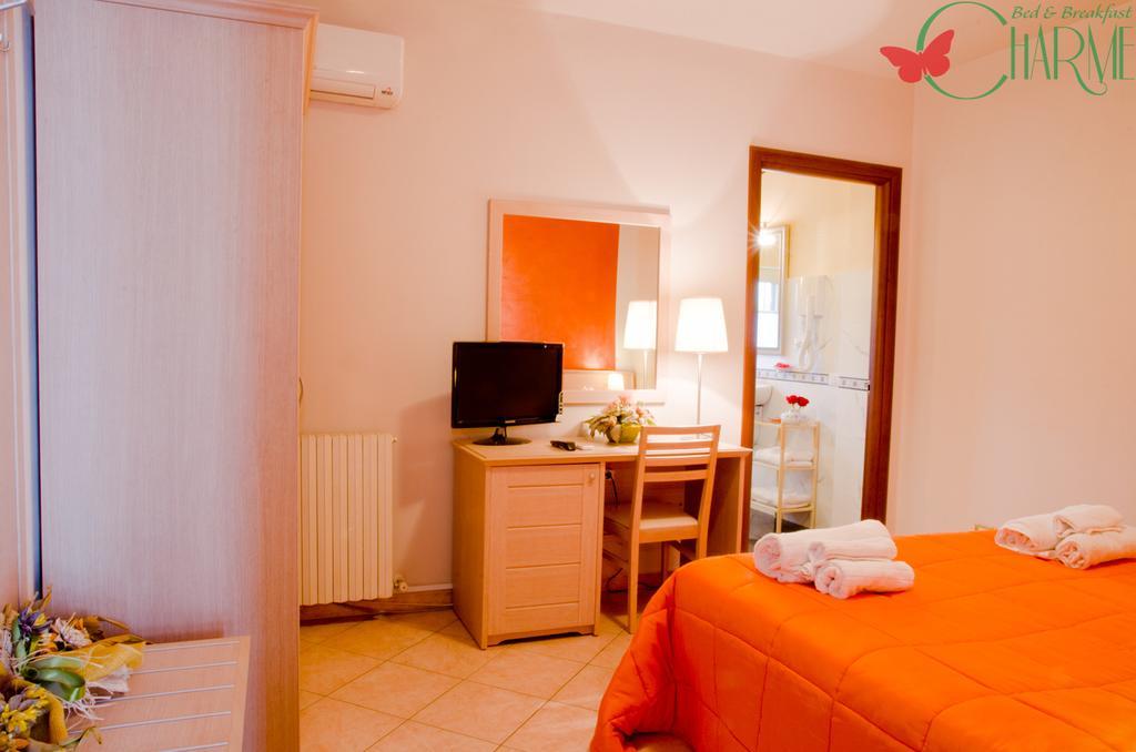 סורה B&B Charme חדר תמונה