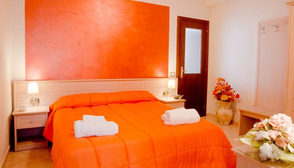 סורה B&B Charme מראה חיצוני תמונה