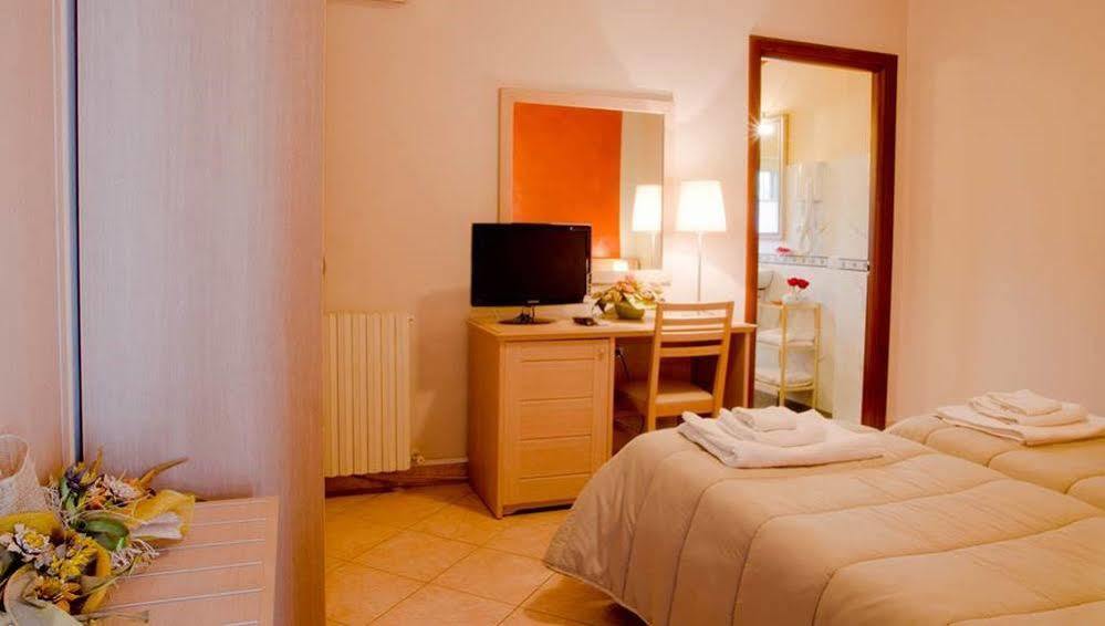 סורה B&B Charme מראה חיצוני תמונה